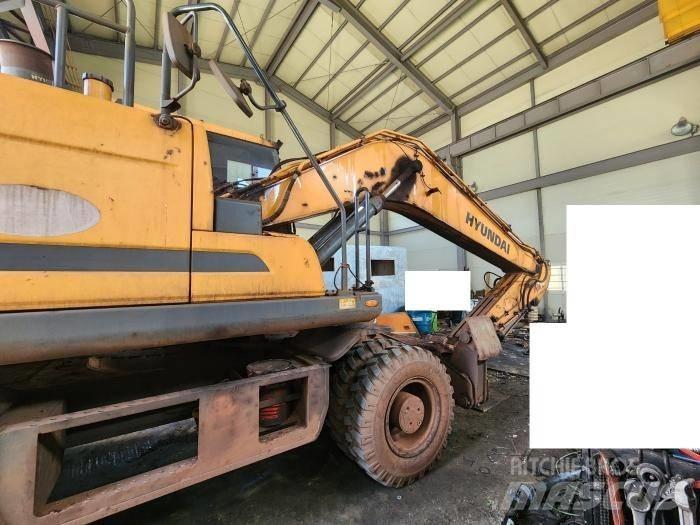 Hyundai HW210 Kolová rýpadla