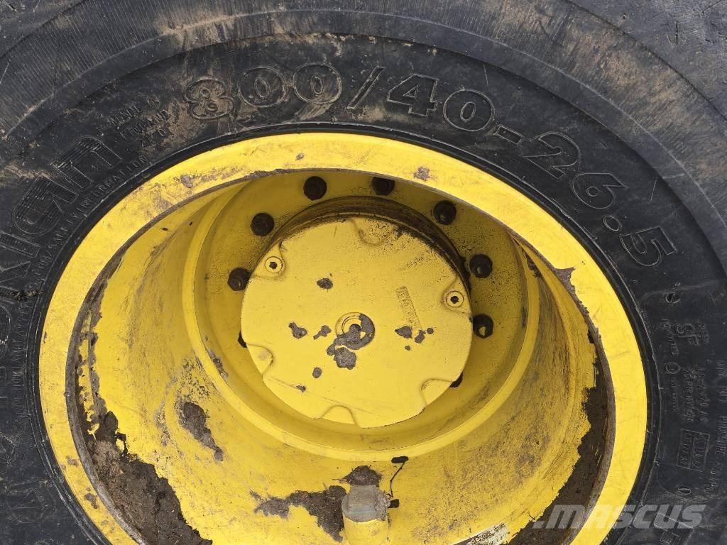 John Deere 1510G Vyvážecí traktory