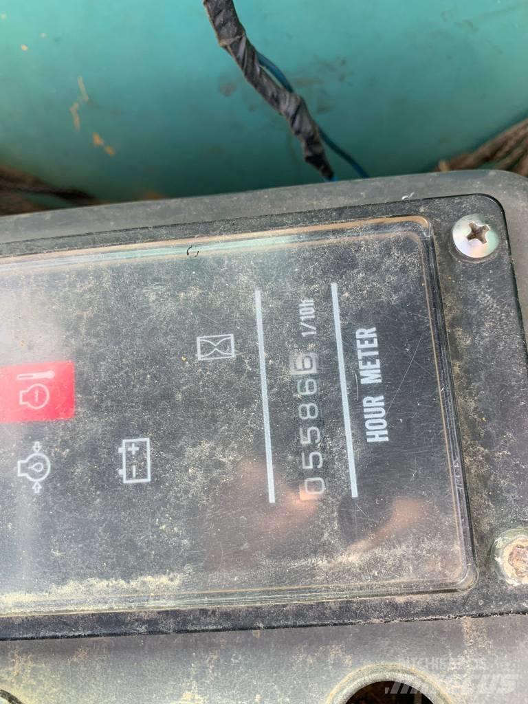 Yanmar B 25 V Mini rýpadla < 7t