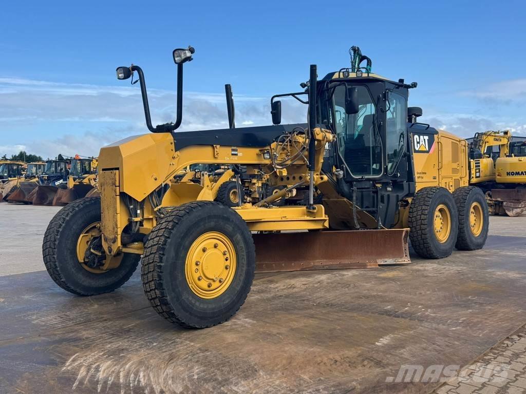 CAT 140M2 AWD Grejdry