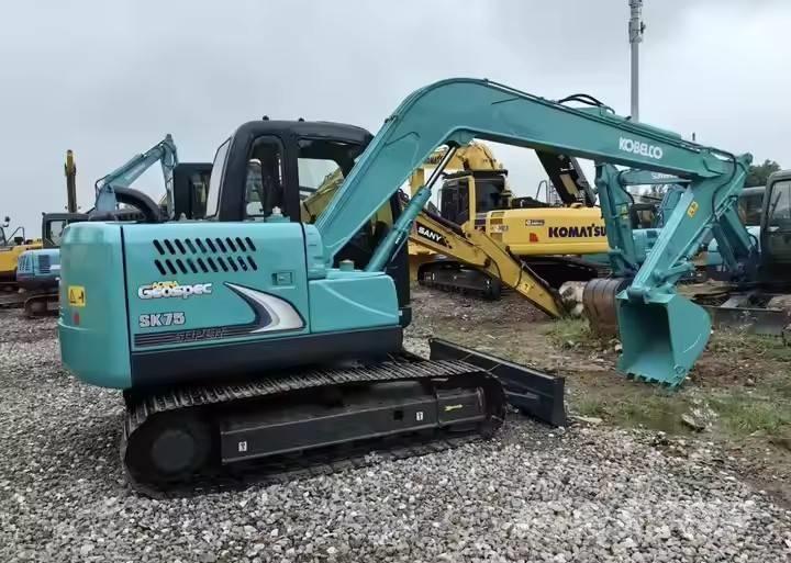 Kobelco SK 70 Pásová rýpadla