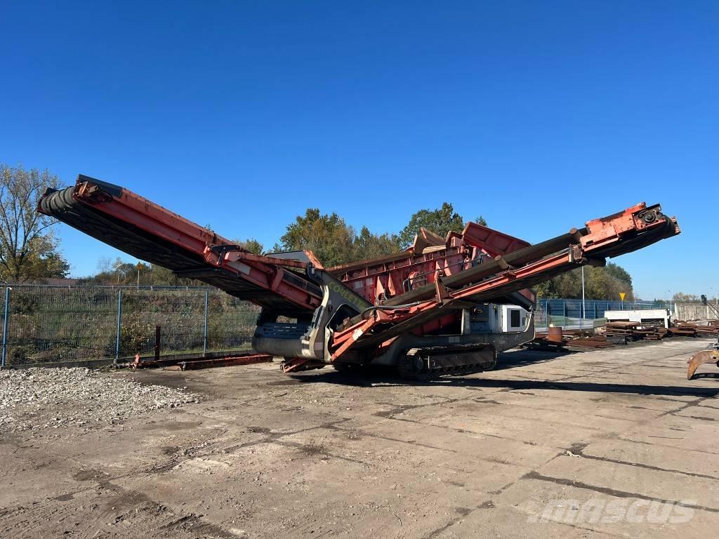 Sandvik QE 340 Mobilní třídiče