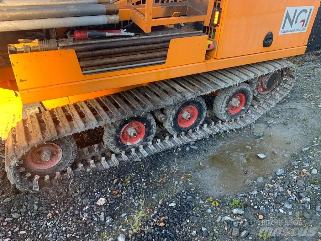  Geotech 607 Povrchové vrtací stroje