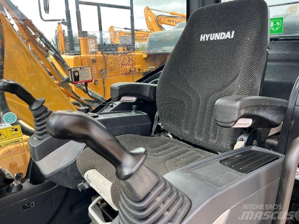 Hyundai HX140L Pásová rýpadla