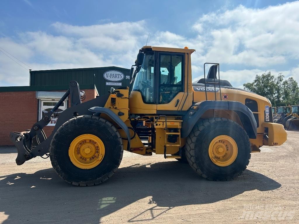 Volvo L110H Kolové nakladače
