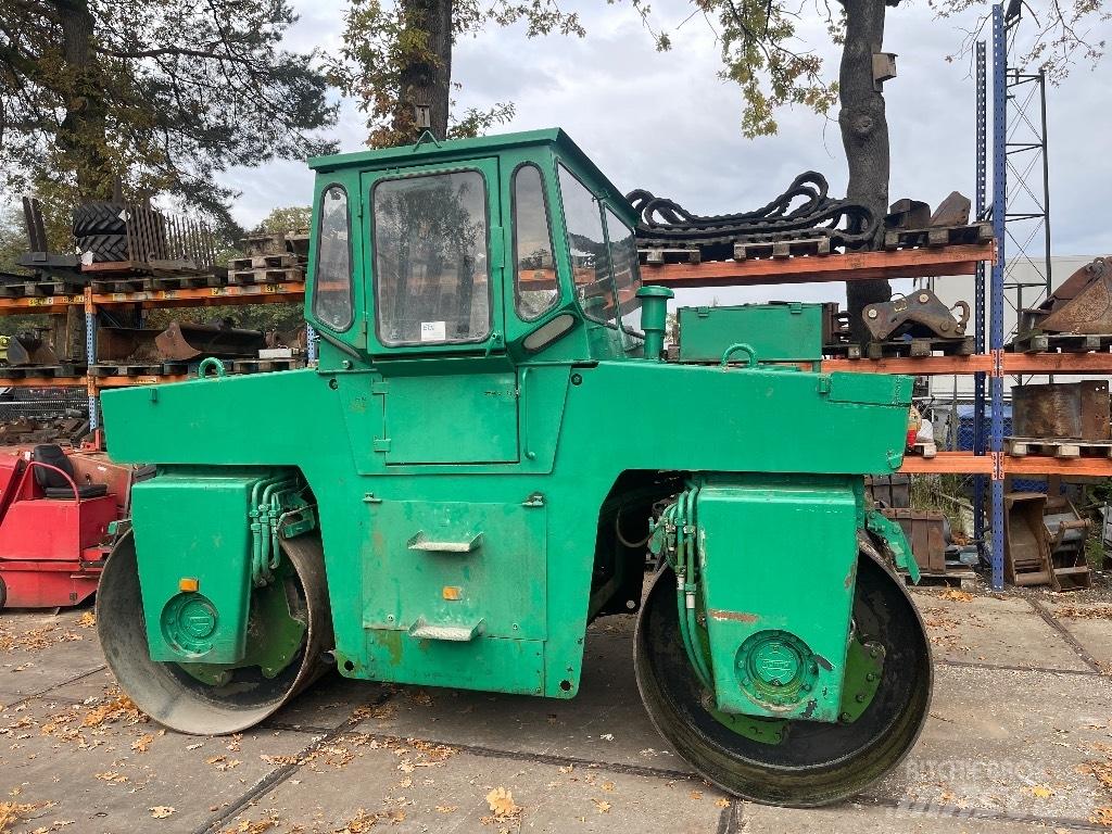 Hamm DV8,22 Tandemové válce
