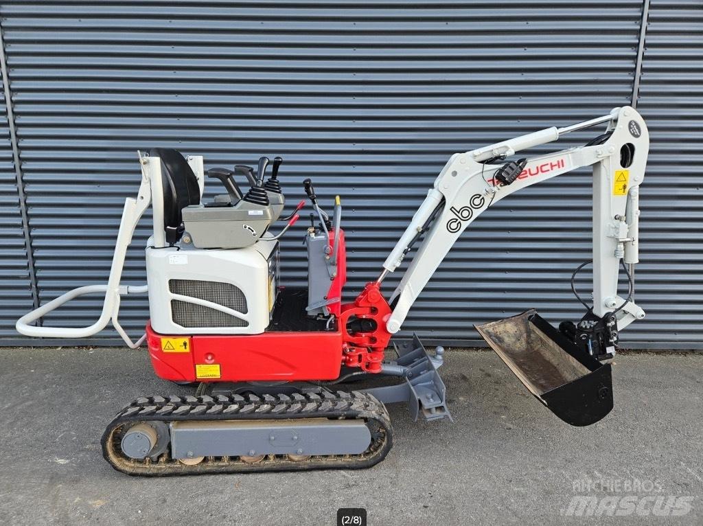 Takeuchi TB 210 R Mini rýpadla < 7t