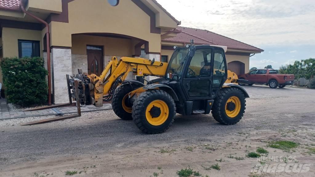 JCB 541-70 Teleskopické nakladače pro zemědělství