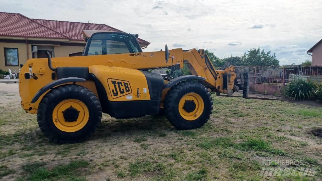 JCB 541-70 Teleskopické nakladače pro zemědělství