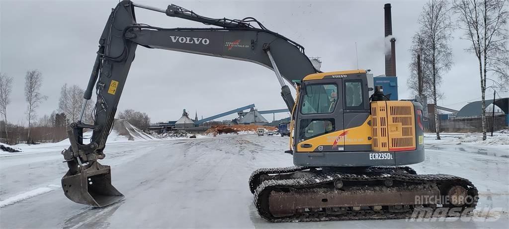 Volvo ECR235DL Pásová rýpadla