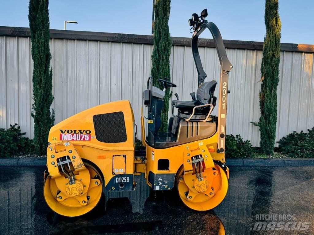 Volvo DD 25 B Tandemové válce