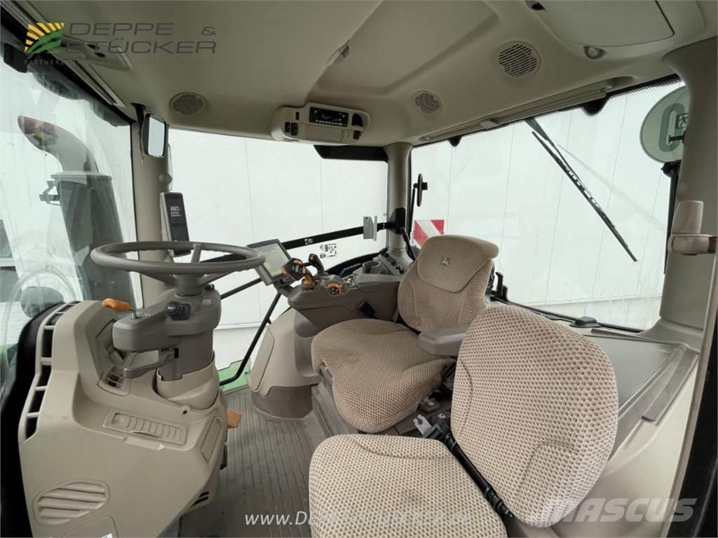 John Deere 6R 250 Traktory