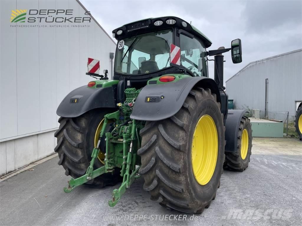 John Deere 6R 250 Traktory