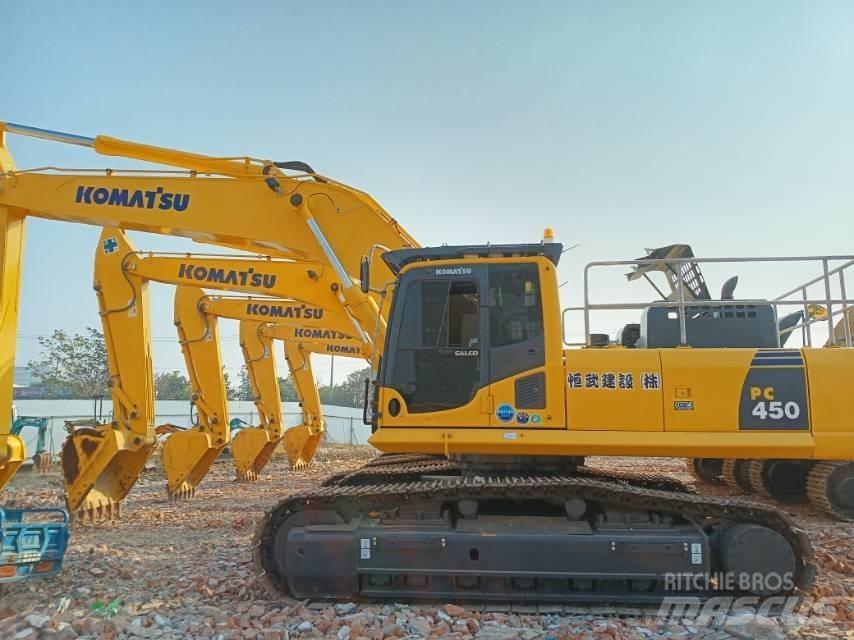 Komatsu PC 450 Pásová rýpadla