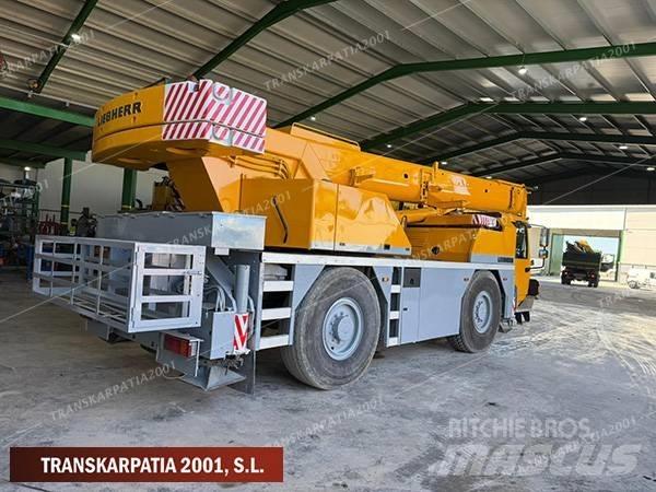 Liebherr LTM 1030-2 Univerzální terénní jeřáby