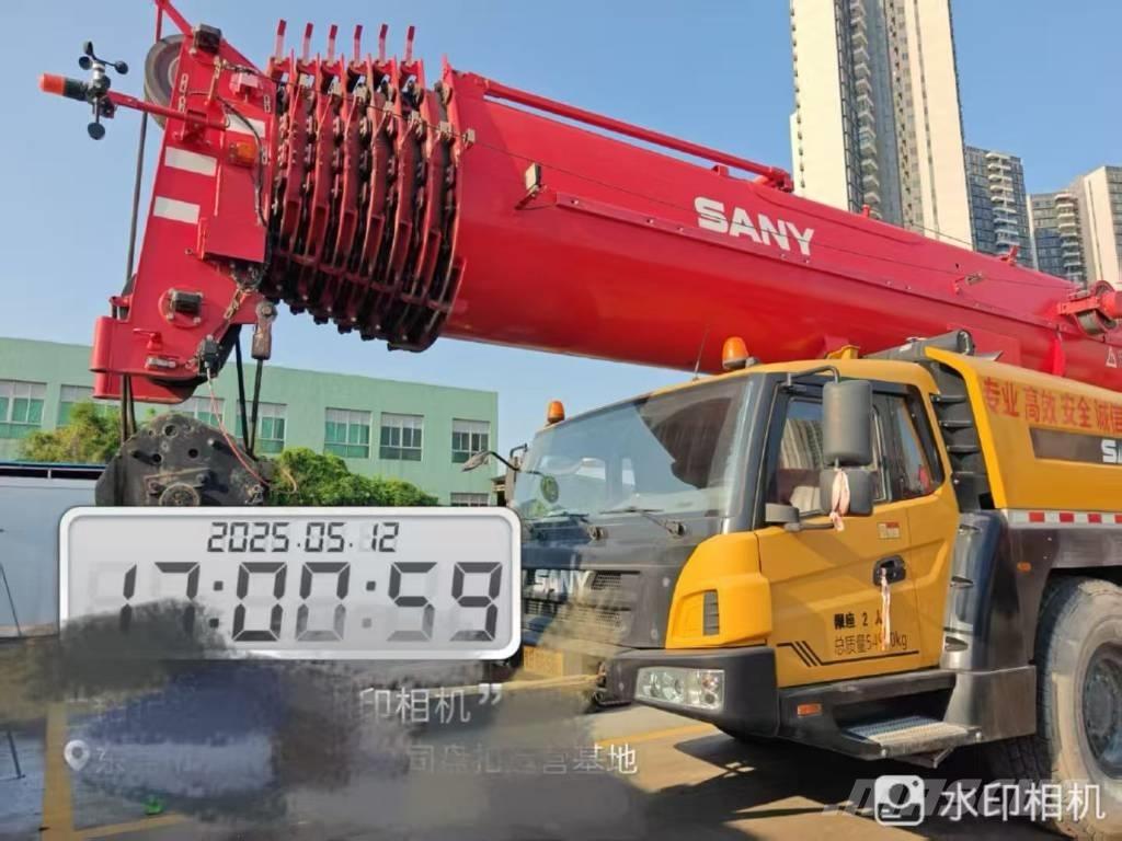 Sany SAC2000C8 Univerzální terénní jeřáby