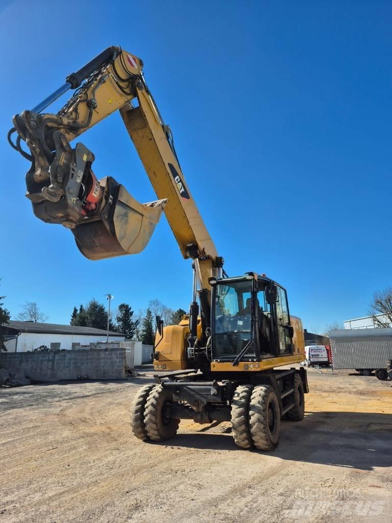 CAT M322F Kolová rýpadla