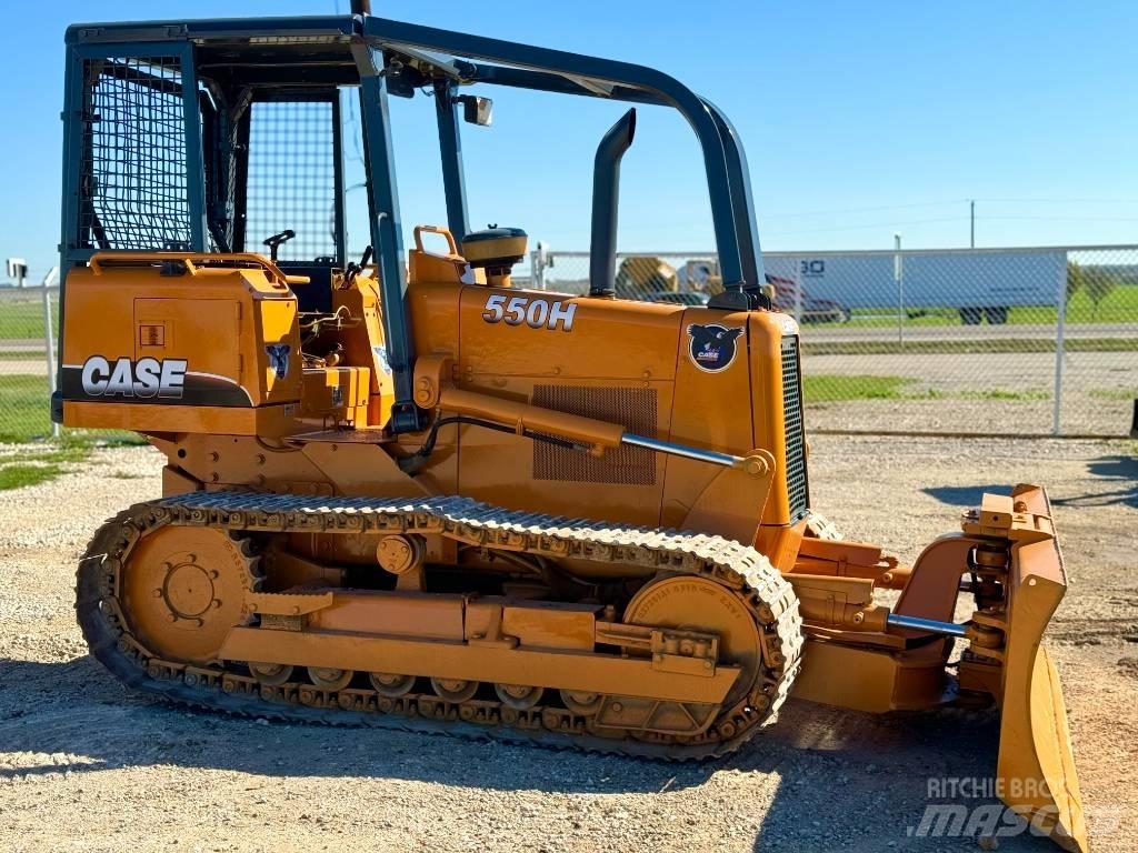 CASE 550 H Pásové dozery