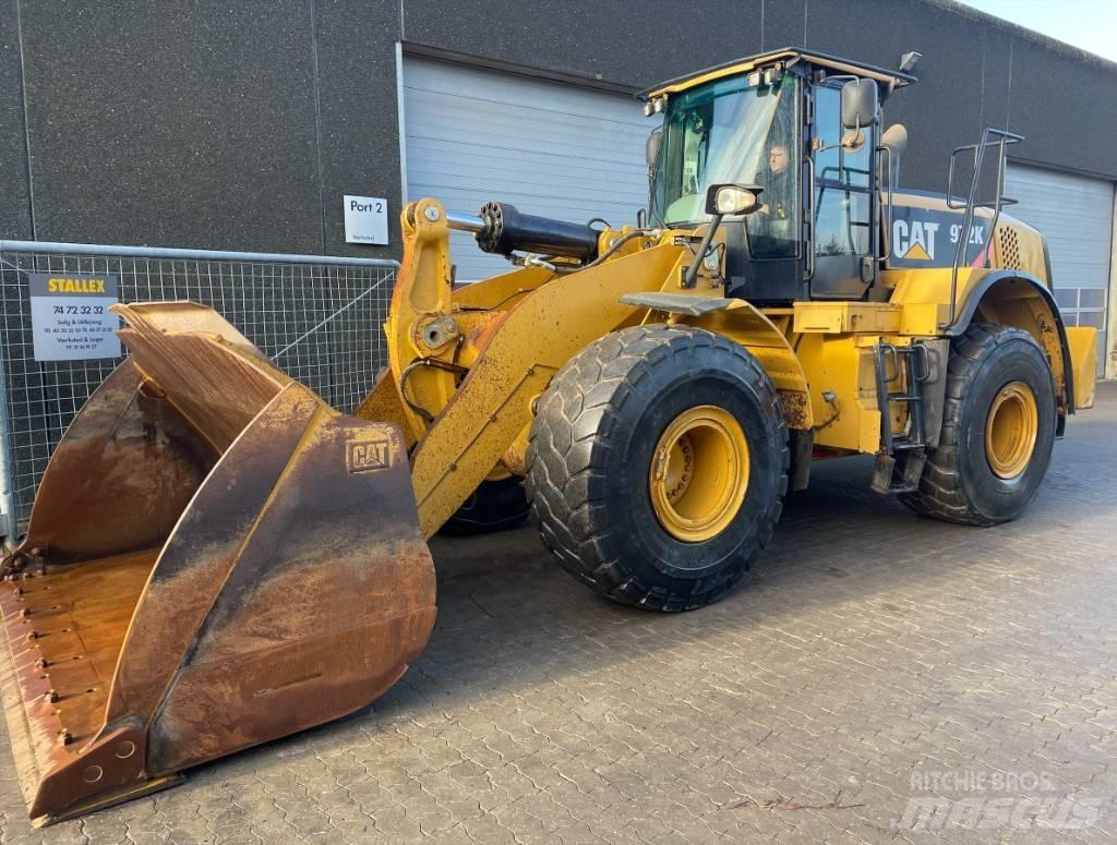 CAT 972K Kolové nakladače