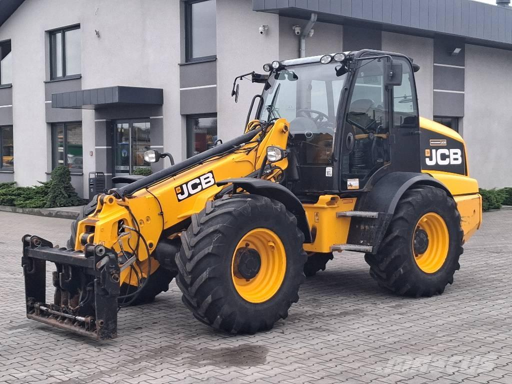 JCB TM 320 AGRI Teleskopické nakladače pro zemědělství
