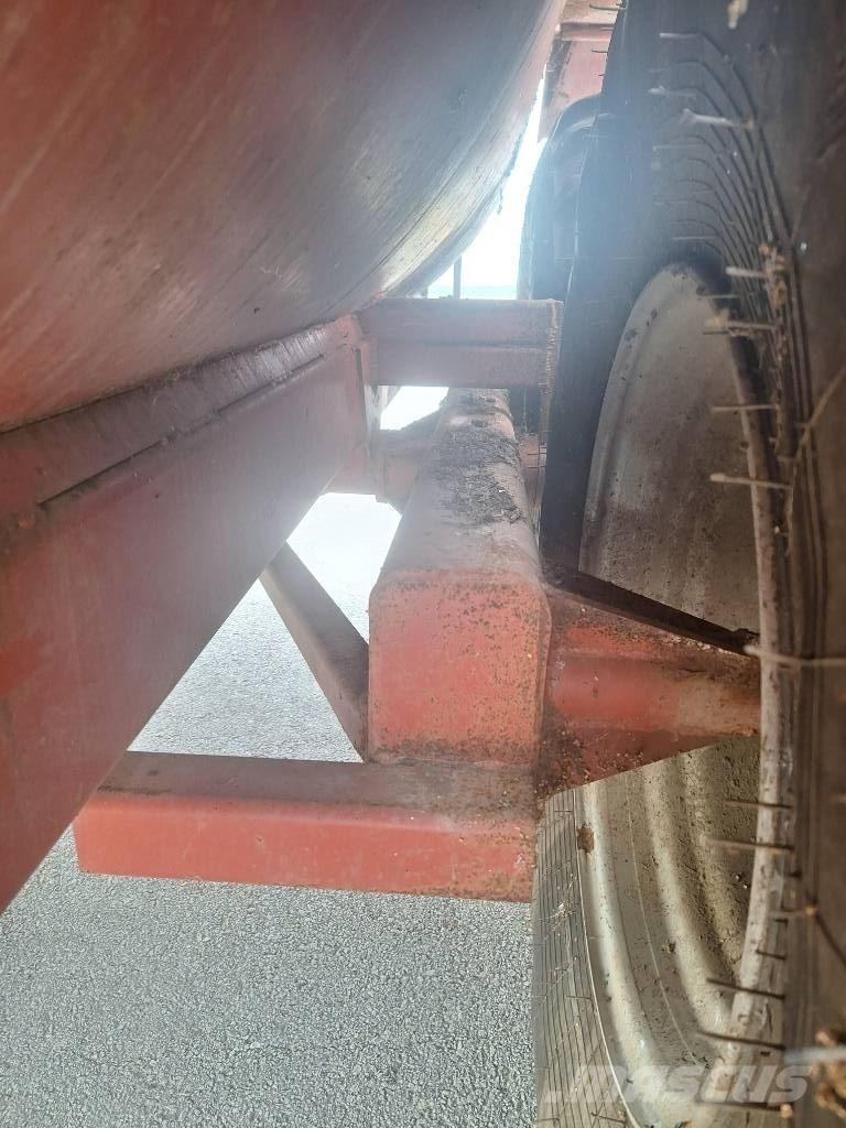  peta 12,5m3 Kalové cisterny