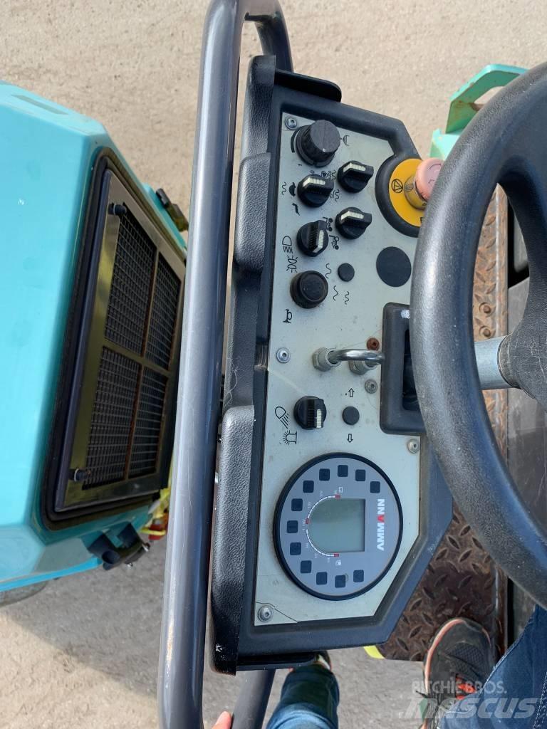 Ammann ARX 26 Tandemové válce