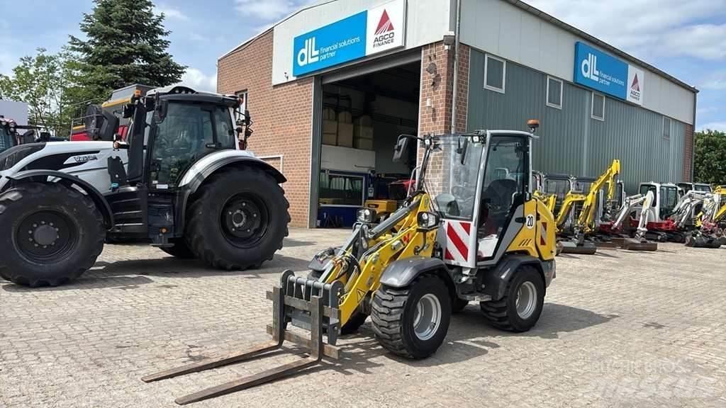 Wacker Neuson WL28 Kolové nakladače