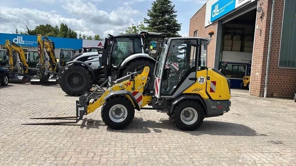 Wacker Neuson WL28 Kolové nakladače