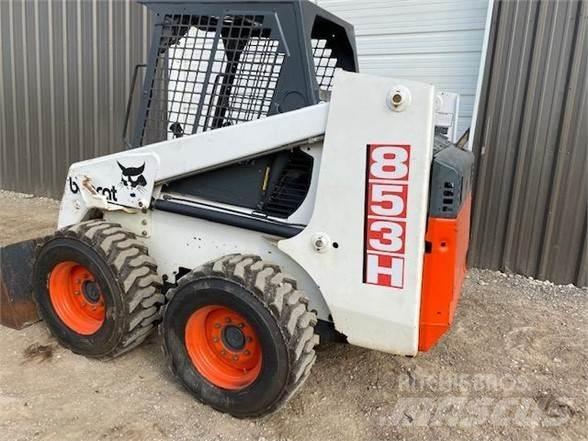 Bobcat 853H Smykem řízené nakladače