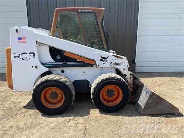 Bobcat 863 Smykem řízené nakladače