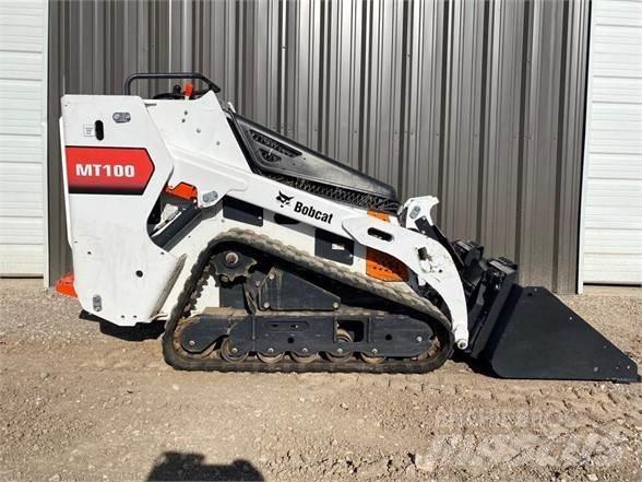 Bobcat MT100 Smykem řízené nakladače