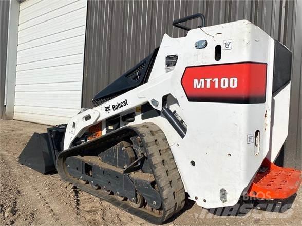 Bobcat MT100 Smykem řízené nakladače