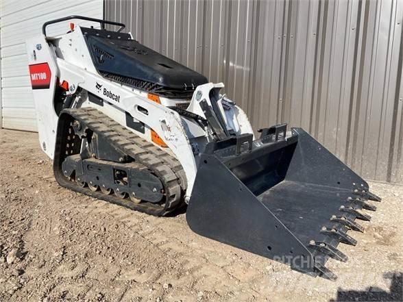 Bobcat MT100 Smykem řízené nakladače