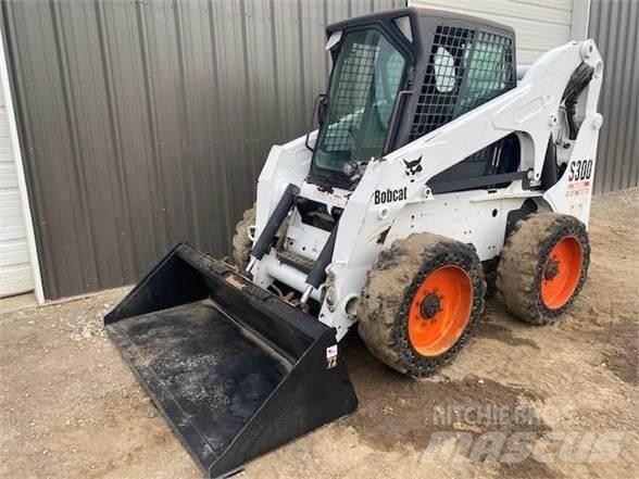 Bobcat S300 Smykem řízené nakladače