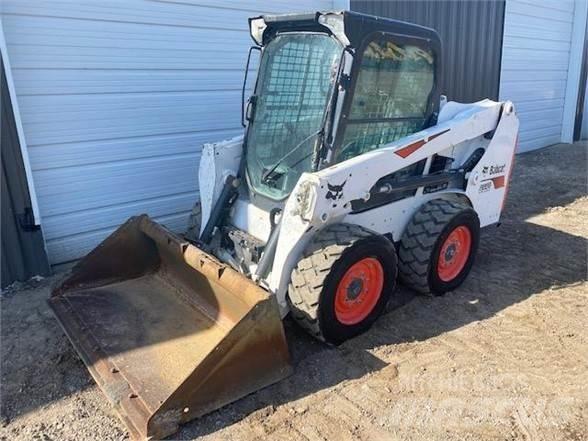 Bobcat S550 Smykem řízené nakladače