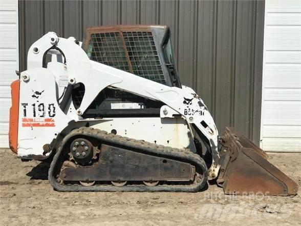 Bobcat T190 Smykem řízené nakladače