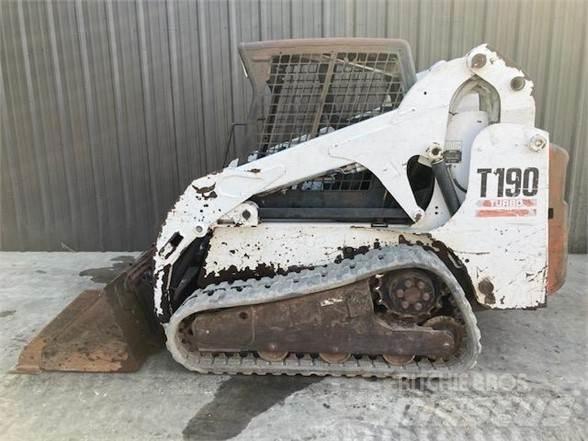 Bobcat T190 Smykem řízené nakladače