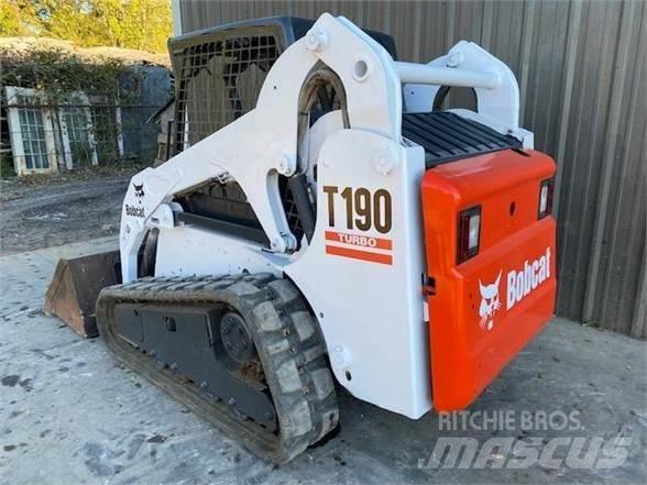 Bobcat T190 Smykem řízené nakladače
