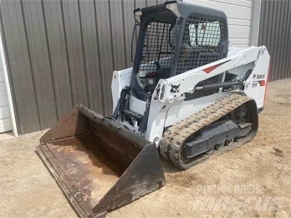Bobcat T550 Smykem řízené nakladače