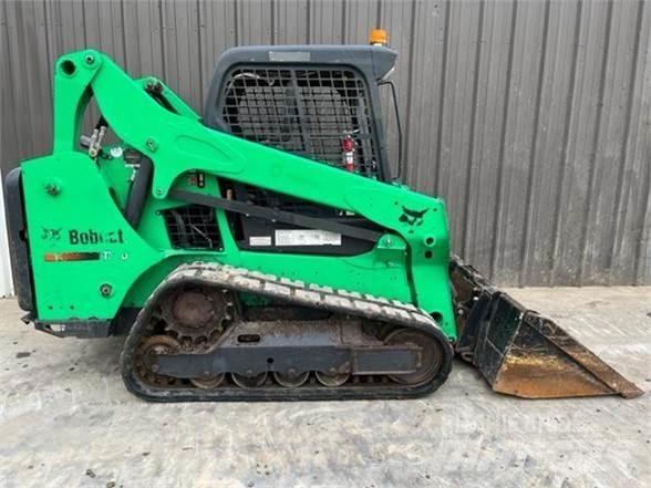 Bobcat T590 Smykem řízené nakladače