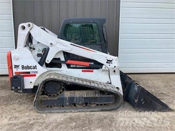 Bobcat T650 Smykem řízené nakladače