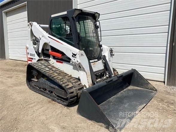 Bobcat T650 Smykem řízené nakladače