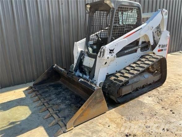 Bobcat T650 Smykem řízené nakladače