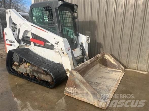 Bobcat T650 Smykem řízené nakladače