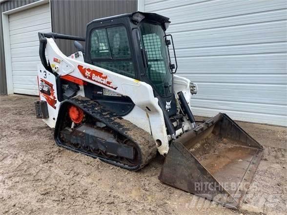 Bobcat T66 Smykem řízené nakladače