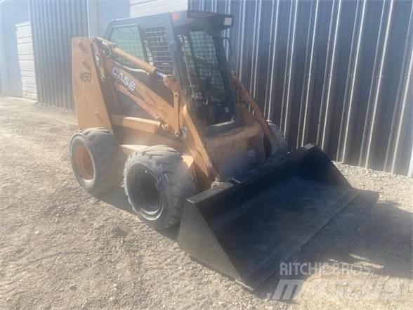 CASE 450 Smykem řízené nakladače