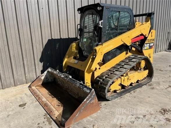 CAT 259D Smykem řízené nakladače
