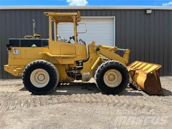 CAT 924F Kolové nakladače