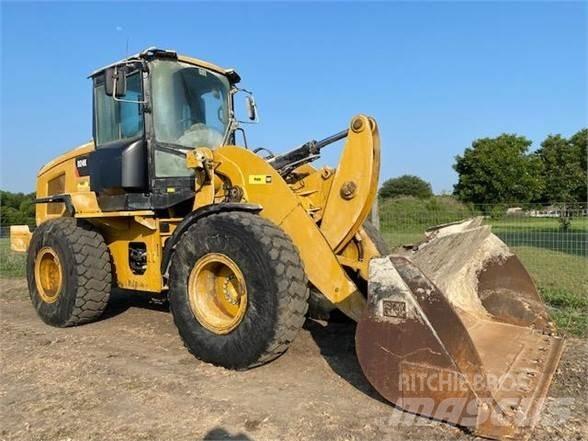 CAT 924K Kolové nakladače
