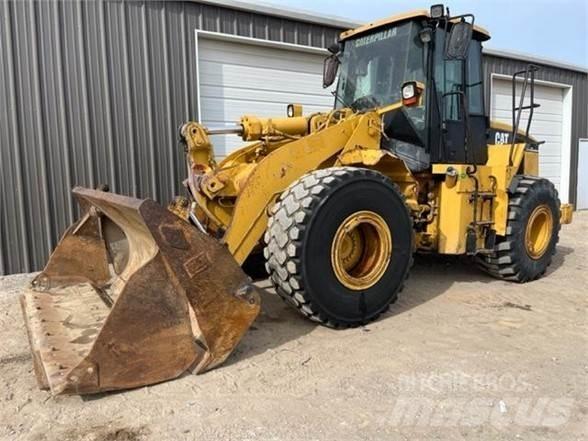 CAT 950 Kolové nakladače